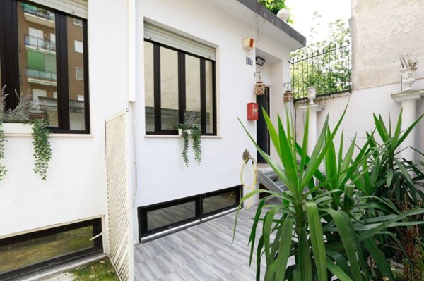 appartamento in vendita a Milano in zona Morivione
