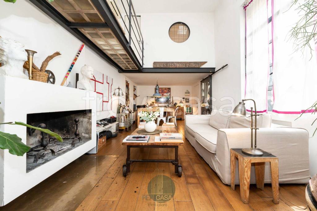 appartamento in vendita a Milano in zona Città Studi