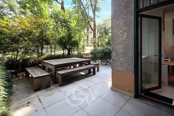 appartamento in vendita a Milano in zona Porta Venezia