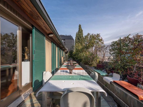 appartamento in vendita a Milano in zona Isola