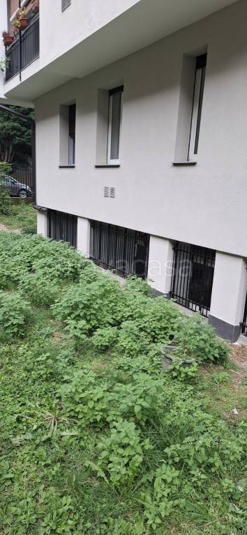 negozio in vendita a Milano in zona San Siro