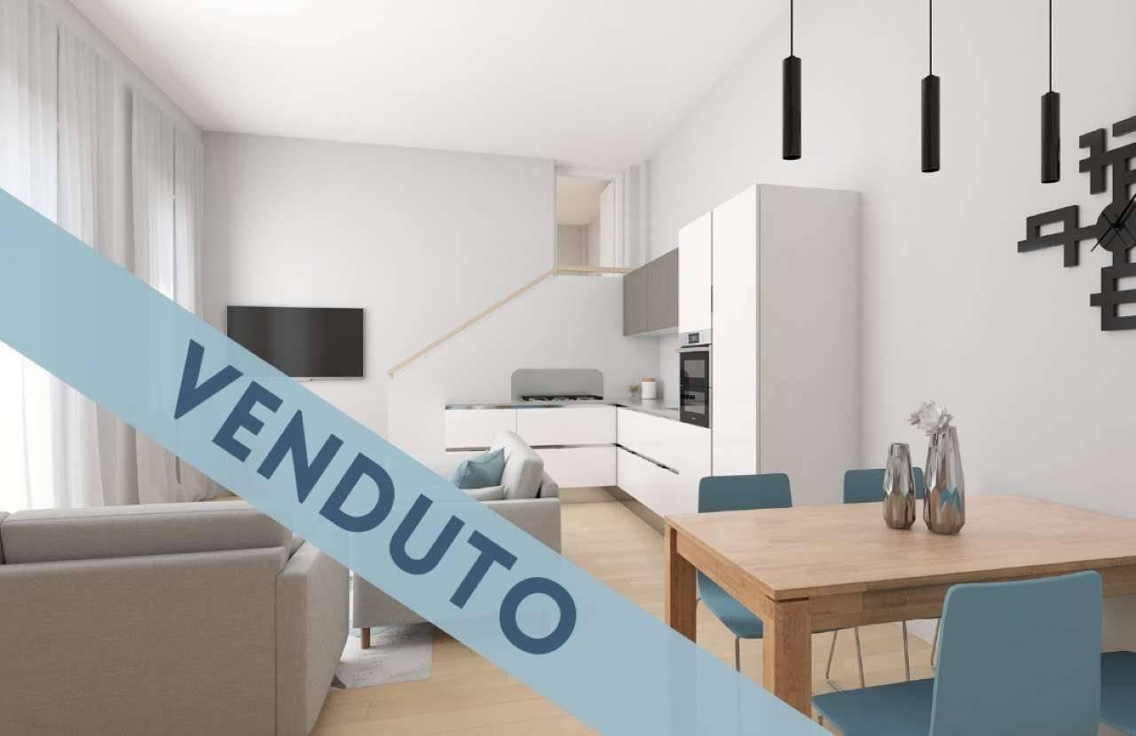 appartamento in vendita a Milano in zona Lambrate