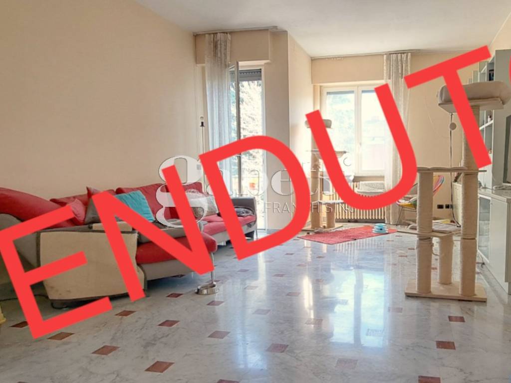 appartamento in vendita a Milano in zona Maggiolina