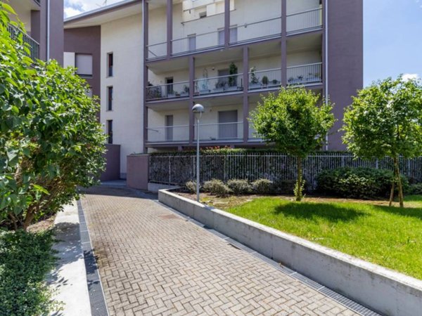 appartamento in vendita a Milano in zona Bovisa
