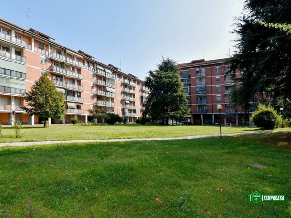 appartamento in vendita a Milano in zona Chiesa Rossa