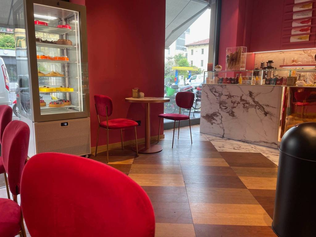 negozio in vendita a Milano in zona Porta Garibaldi