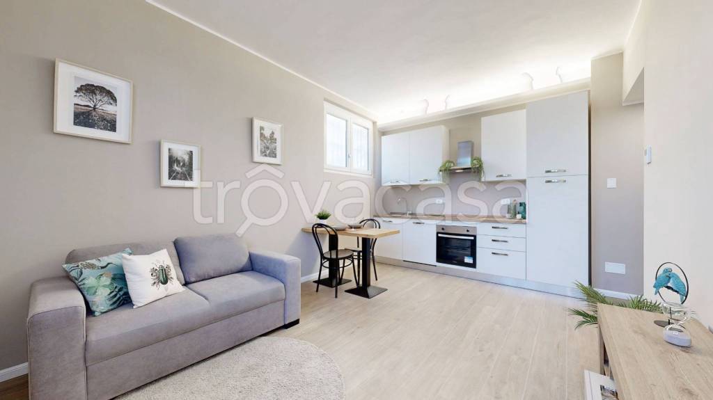 appartamento in vendita a Milano in zona Gorla