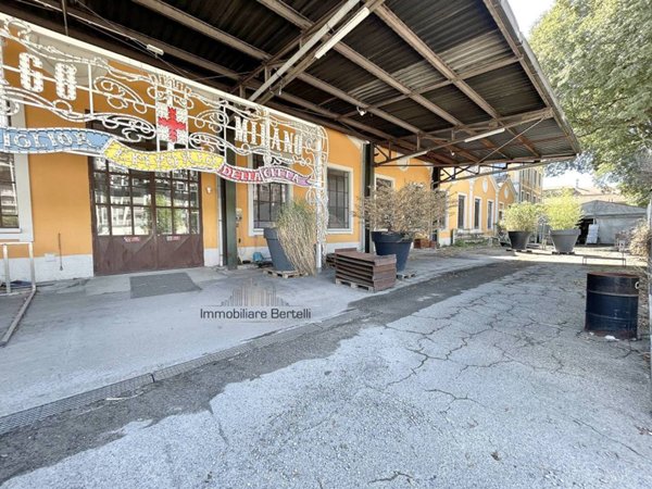 negozio in vendita a Milano in zona Centro Storico