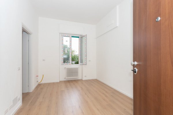appartamento in vendita a Milano in zona Dergano