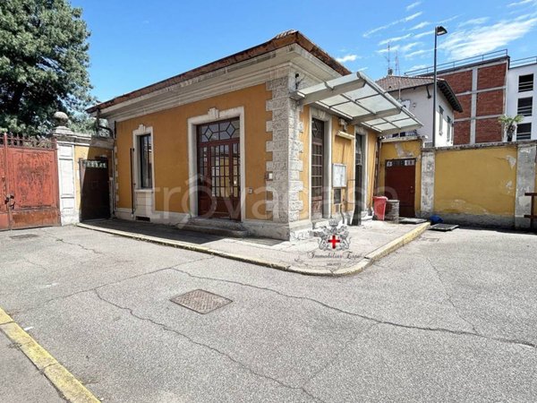 appartamento in vendita a Milano in zona Crescenzago