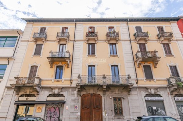 appartamento in vendita a Milano in zona Solari