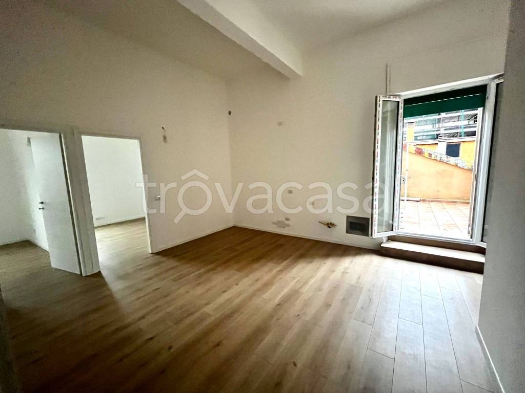 appartamento in vendita a Milano in zona Dergano
