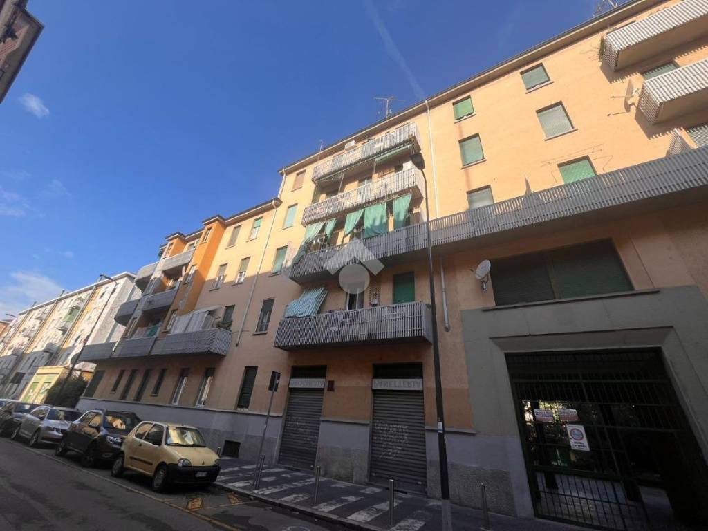 appartamento in vendita a Milano in zona Trenno