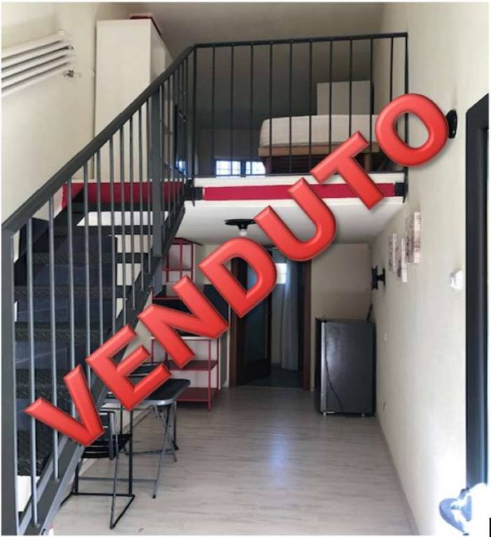 monolocale in vendita a Milano in zona San Cristoforo