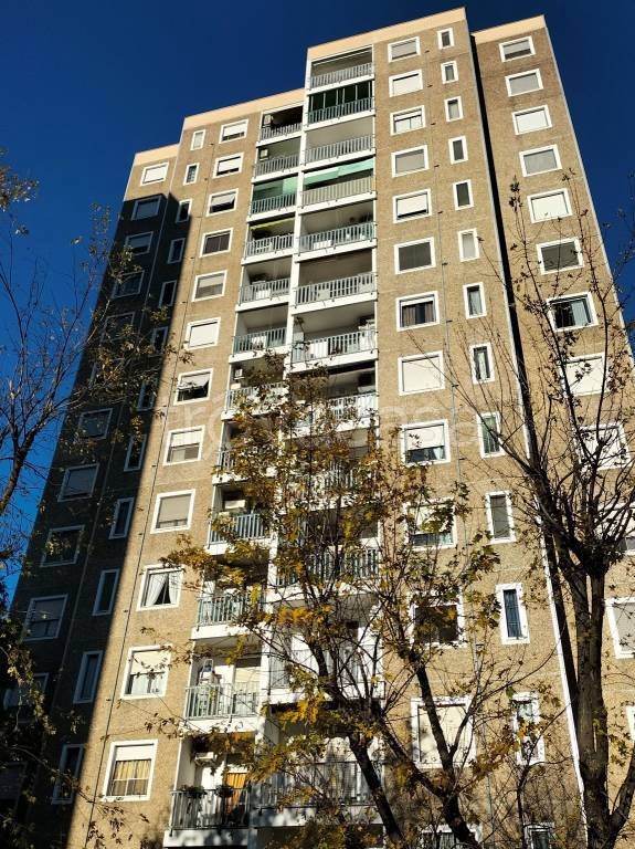 appartamento in vendita a Milano in zona Gallaratese