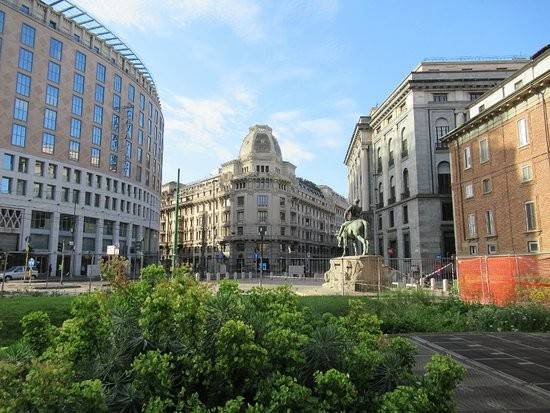 negozio in vendita a Milano