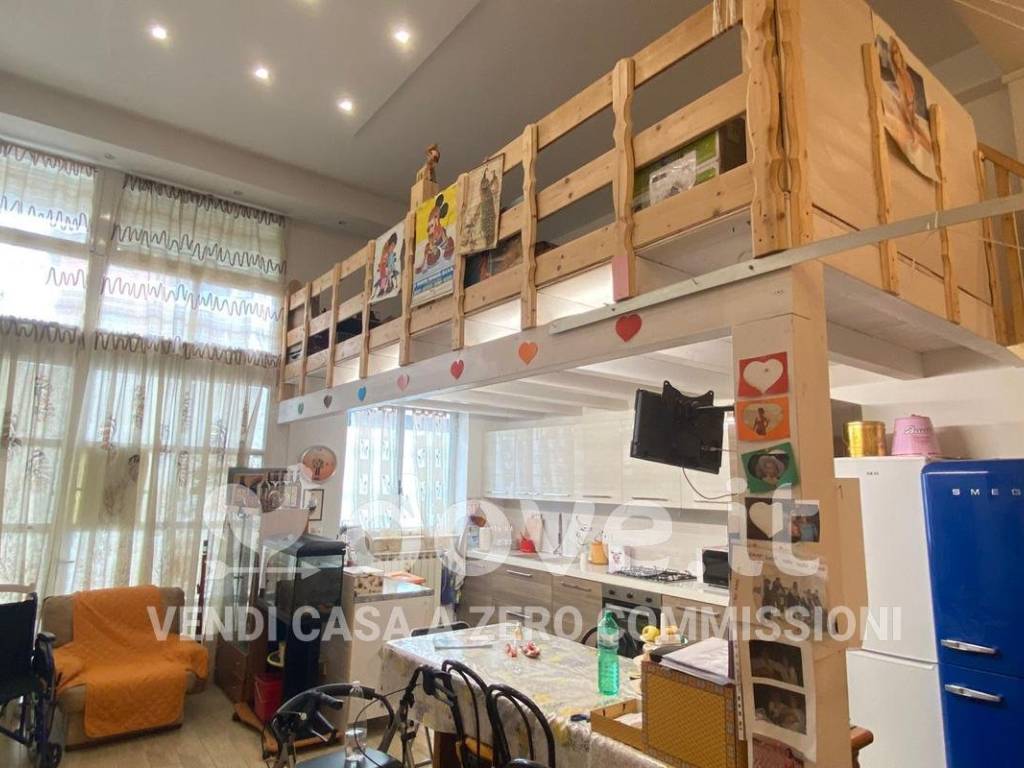 casa indipendente in vendita a Milano in zona Ponte Lambro