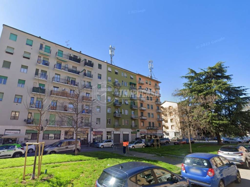 appartamento in vendita a Milano in zona Ronchetto sul Naviglio