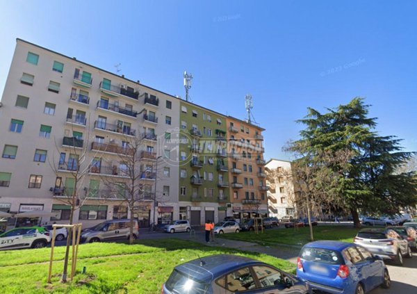 appartamento in vendita a Milano in zona Ronchetto sul Naviglio