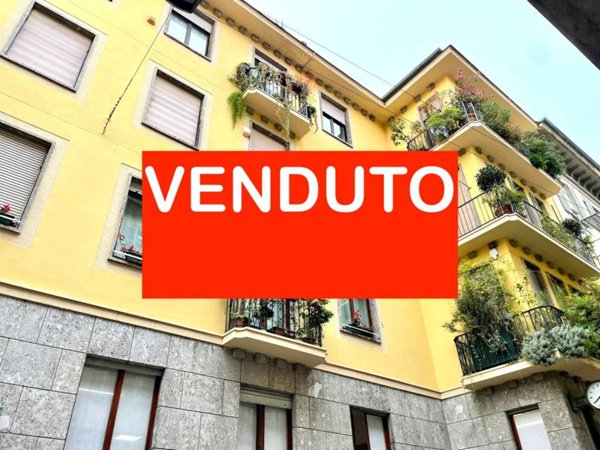 appartamento in vendita a Milano in zona Sant'Ambrogio