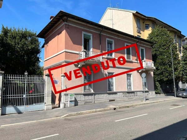 appartamento in vendita a Milano in zona Niguarda