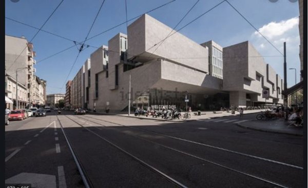negozio in vendita a Milano in zona Bocconi