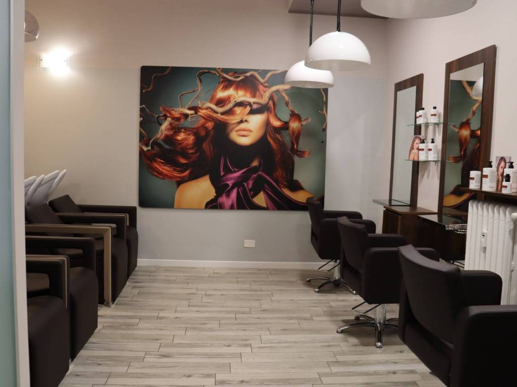 negozio in vendita a Milano in zona Centro Direzionale