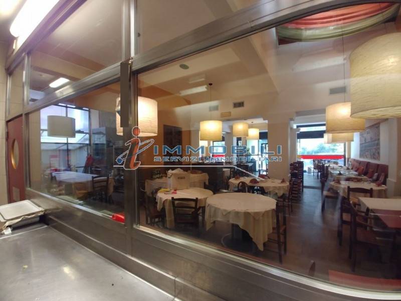 negozio in vendita a Milano in zona Centro Storico
