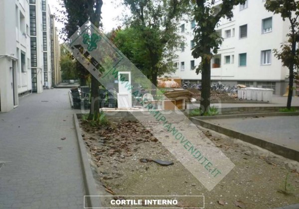 appartamento in vendita a Milano in zona Città Studi