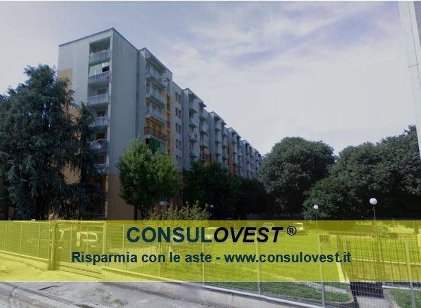 appartamento in vendita a Milano in zona Quarto Oggiaro
