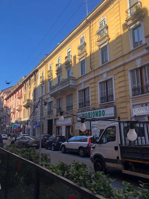 appartamento in vendita a Milano in zona Solari