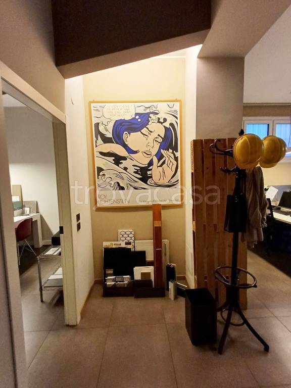 appartamento in vendita a Milano in zona Vigentino