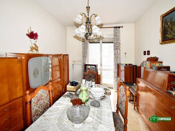 appartamento in vendita a Milano in zona Famagosta