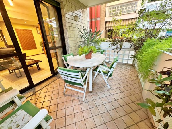 appartamento in vendita a Milano in zona Adriano