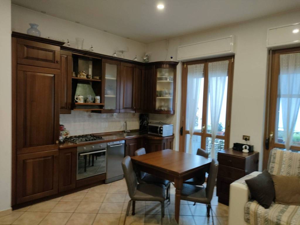 appartamento in vendita a Milano in zona Rogoredo