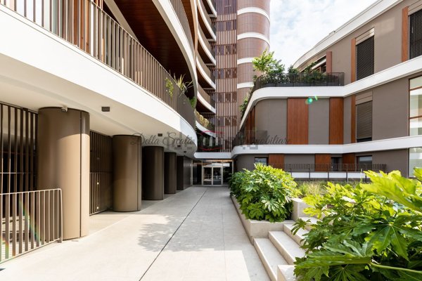 appartamento in vendita a Milano in zona Isola