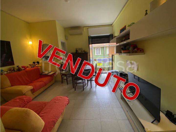 appartamento in vendita a Milano in zona Affori