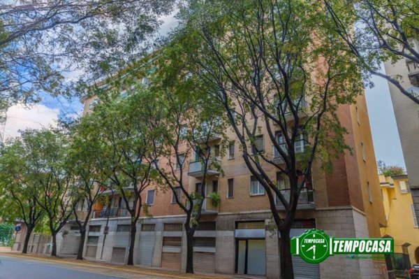 negozio in vendita a Milano