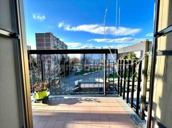 appartamento in vendita a Milano in zona Gratosoglio