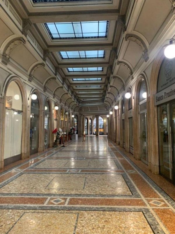 appartamento in vendita a Milano in zona Sempione