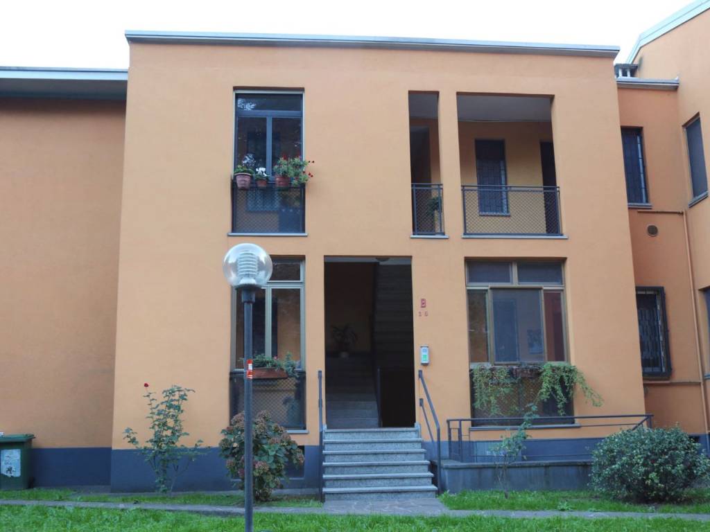 appartamento in vendita a Milano in zona Trenno