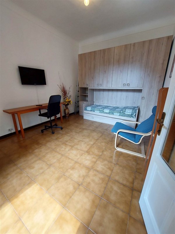 appartamento in vendita a Milano in zona Bocconi