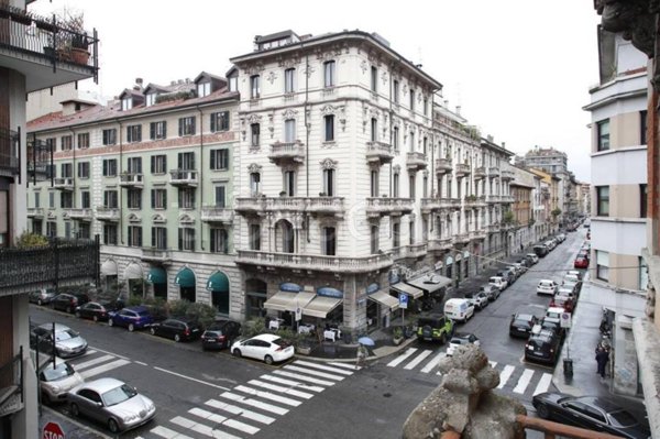 casa indipendente in vendita a Milano in zona Cinque Giornate