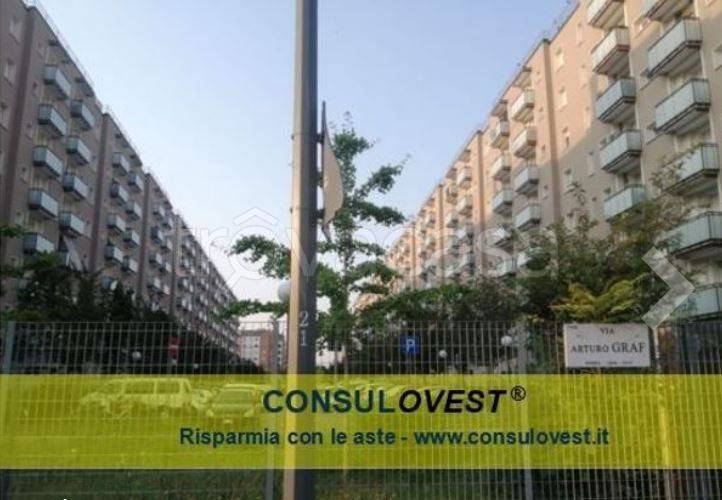 appartamento in vendita a Milano in zona Quarto Oggiaro