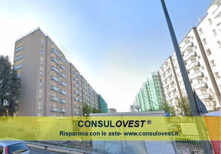 appartamento in vendita a Milano in zona Quarto Oggiaro
