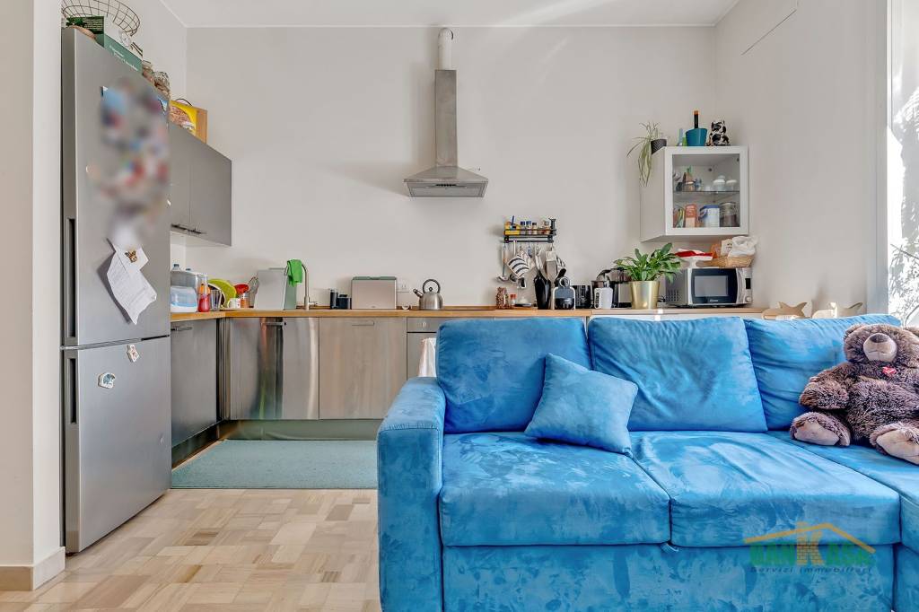 appartamento in vendita a Milano in zona Porta Genova
