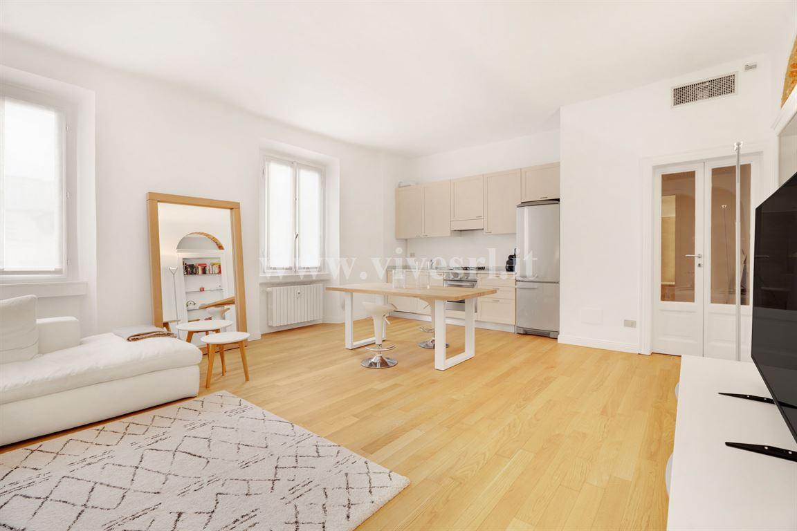 appartamento in vendita a Milano in zona Brera