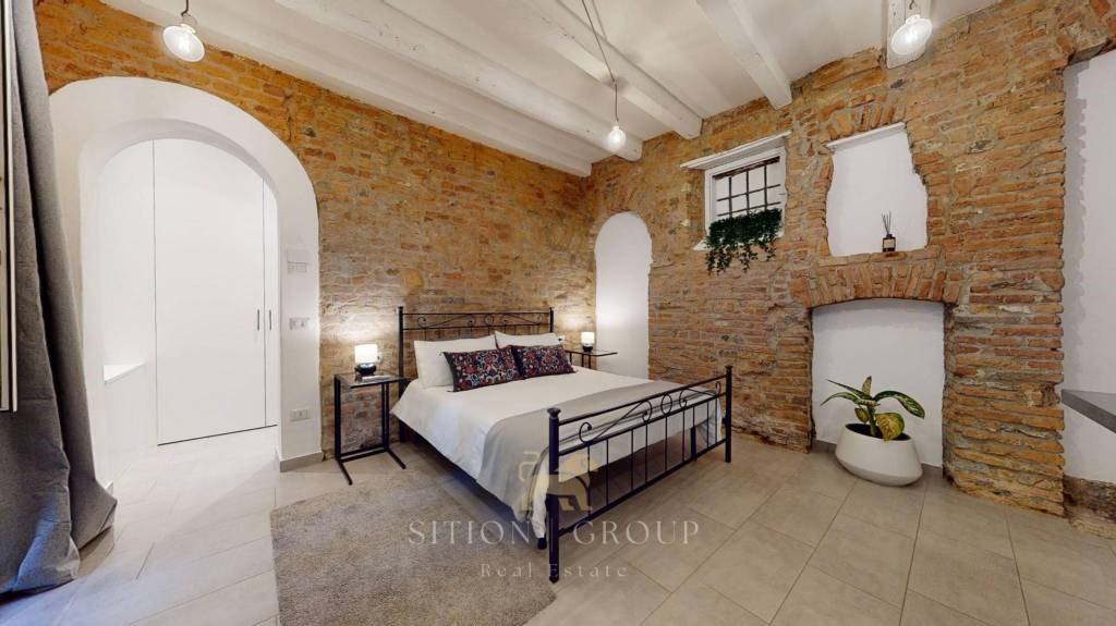 appartamento in vendita a Milano in zona Porta Ticinese