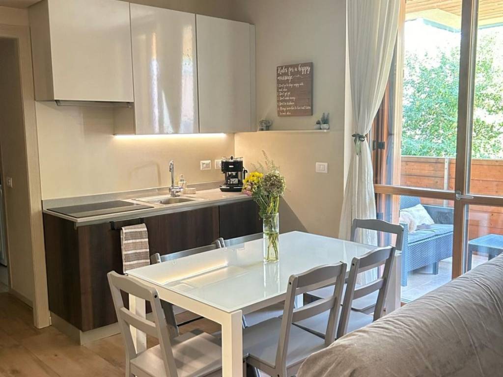 appartamento in vendita a Milano in zona Cagnola