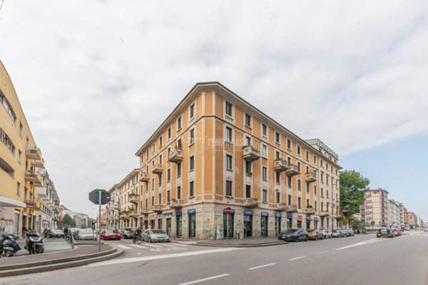 appartamento in vendita a Milano in zona Dergano